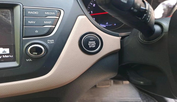 2019 Hyundai Elite i20 ASTA (O) CVT, Petrol, Automatic, 31,212 km, interior