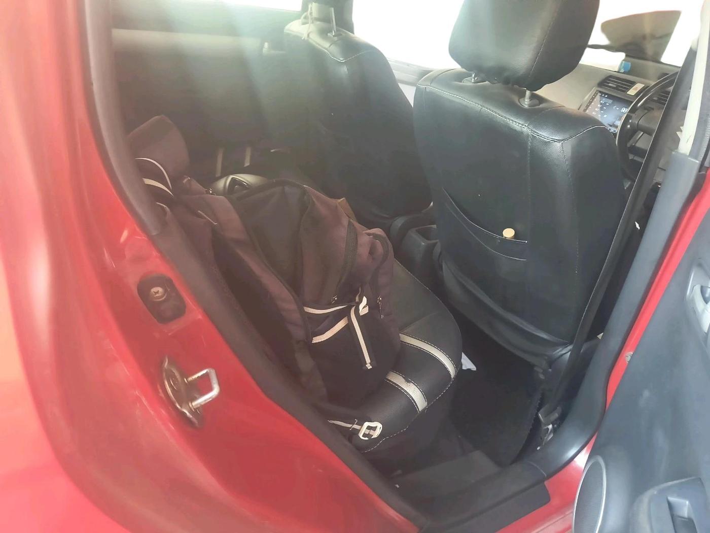 2011 Maruti Swift VXI, Petrol, Manual, 68,675 km, interior