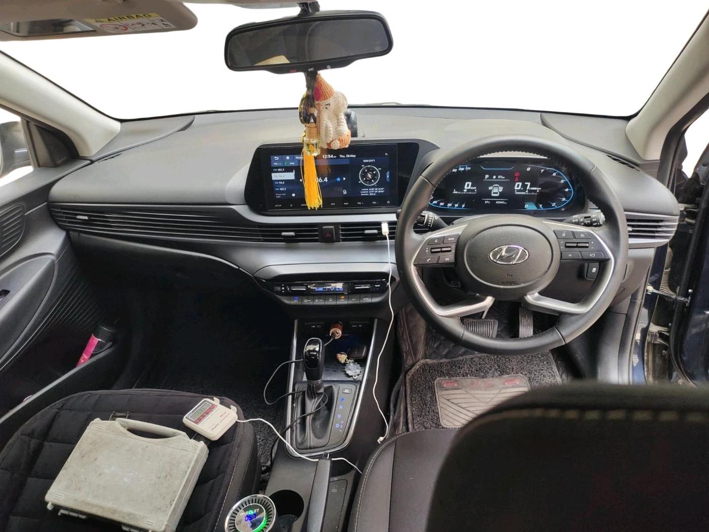 2023 Hyundai NEW I20 ASTA (O) 1.2 AT, Petrol, Automatic, 42,443 km, interior