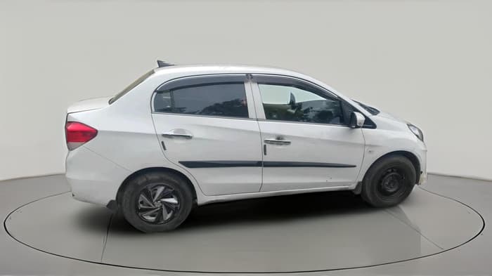 2016 Honda Amaze 1.2L I-VTEC E, CNG, Manual, 1,37,610 km, exterior