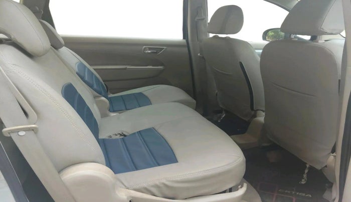 2013 Maruti Ertiga VXI, Petrol, Manual, 1,17,414 km, interior