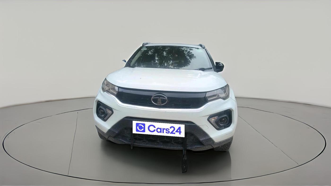 2021 Tata NEXON XM DIESEL, Diesel, Manual, 1,21,771 km, exterior
