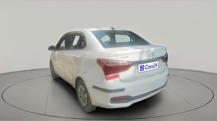 2018 Hyundai Xcent E+, CNG, Manual, 4,23,535 km, exterior