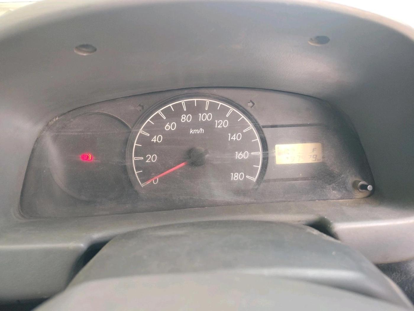 2011 Maruti Alto LXI, CNG, Manual, 97,929 km, interior