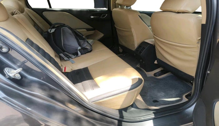 2018 Honda City 1.5L I-VTEC V MT, Petrol, Manual, 61,619 km, interior