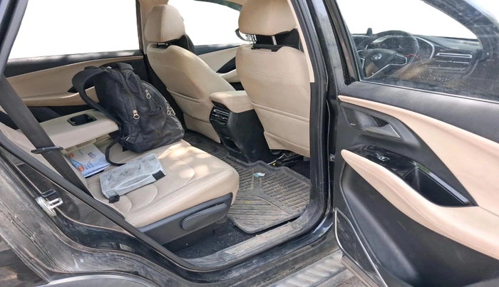 2023 MG HECTOR SHARP PRO 1.5 TURBO MT PETROL, Petrol, Manual, 40,124 km, interior