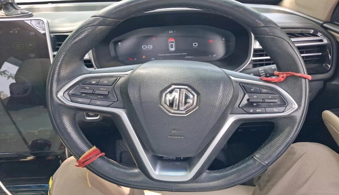 2023 MG HECTOR SHARP PRO 1.5 TURBO MT PETROL, Petrol, Manual, 40,124 km, interior