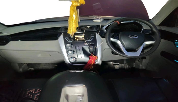 2017 Mahindra Kuv100 K6 PLUS 6 STR, Petrol, Manual, 87,603 km, interior