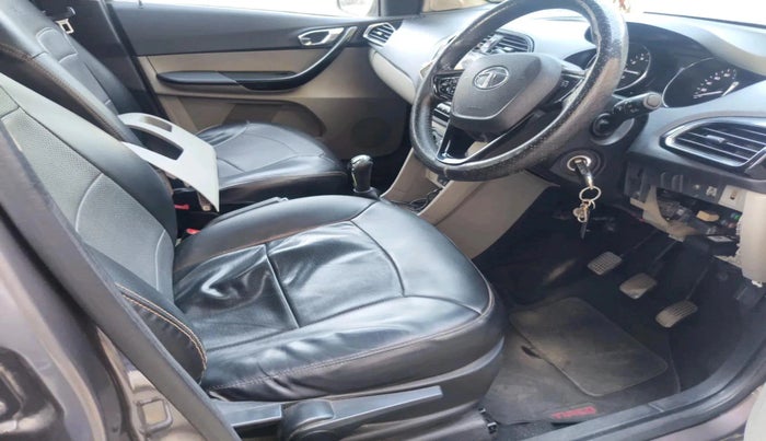 2018 Tata Tiago XZ PETROL, Petrol, Manual, 89,560 km, interior