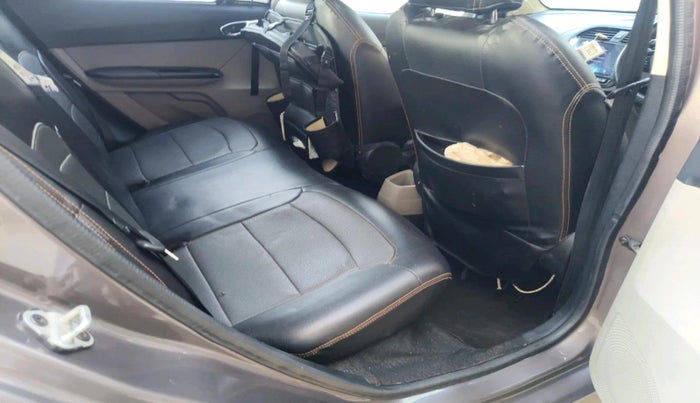 2018 Tata Tiago XZ PETROL, Petrol, Manual, 89,560 km, interior