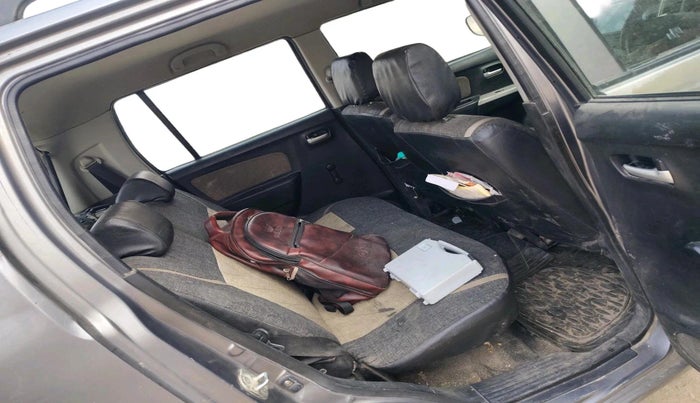 2015 Maruti Wagon R 1.0 LXI CNG, CNG, Manual, 87,697 km, interior