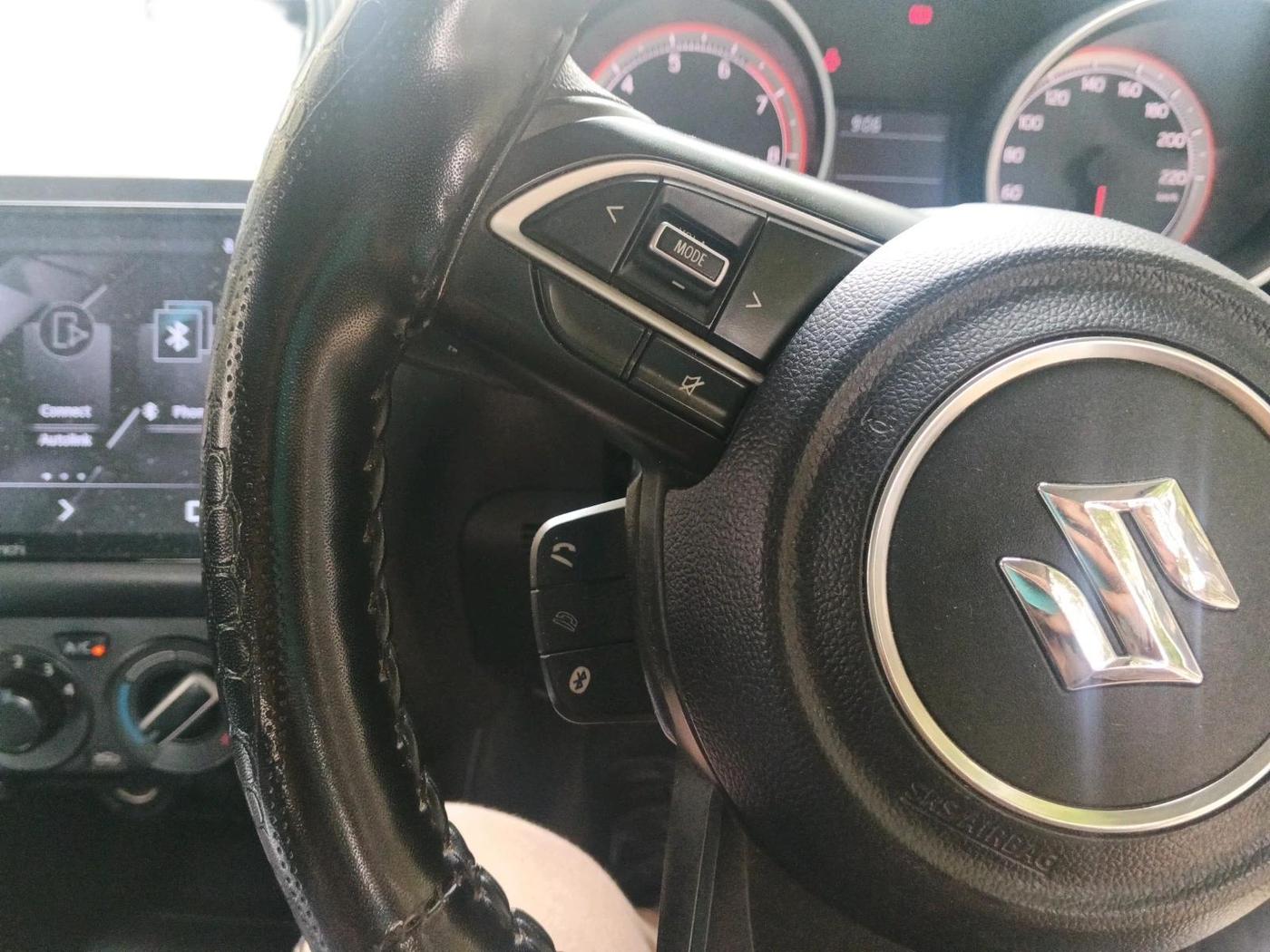 2024 Maruti Swift VXI, Petrol, Manual, 69,610 km, interior
