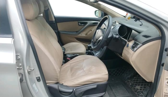 2013 Hyundai New Elantra 1.8 S VTVT, Petrol, Manual, 1,28,618 km, interior