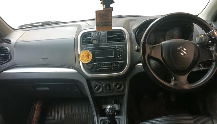2017 Maruti Vitara Brezza VDI (O), Diesel, Manual, 1,05,897 km, interior
