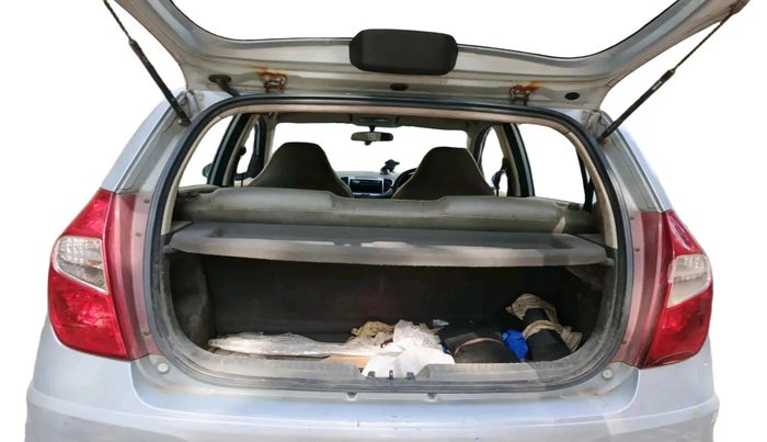 2011 Hyundai i10 MAGNA 1.2, Petrol, Manual, 1,26,117 km, exterior