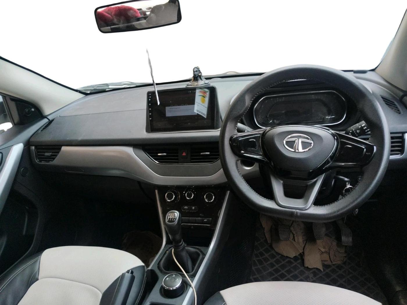2022 Tata NEXON XE PETROL, Petrol, Manual, 19,061 km, interior
