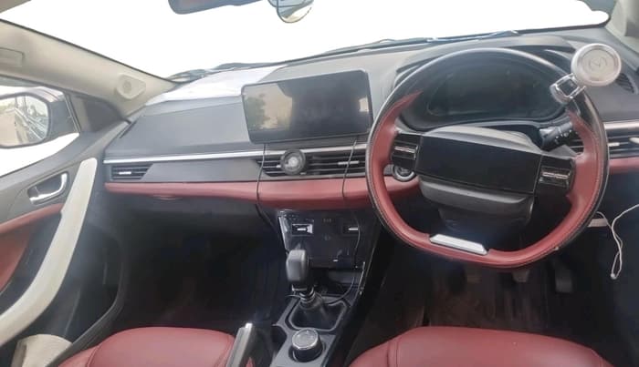 2024 Tata NEXON CREATIVE + SUNROOF 1.2 PETROL, Petrol, Manual, 41,963 km, interior