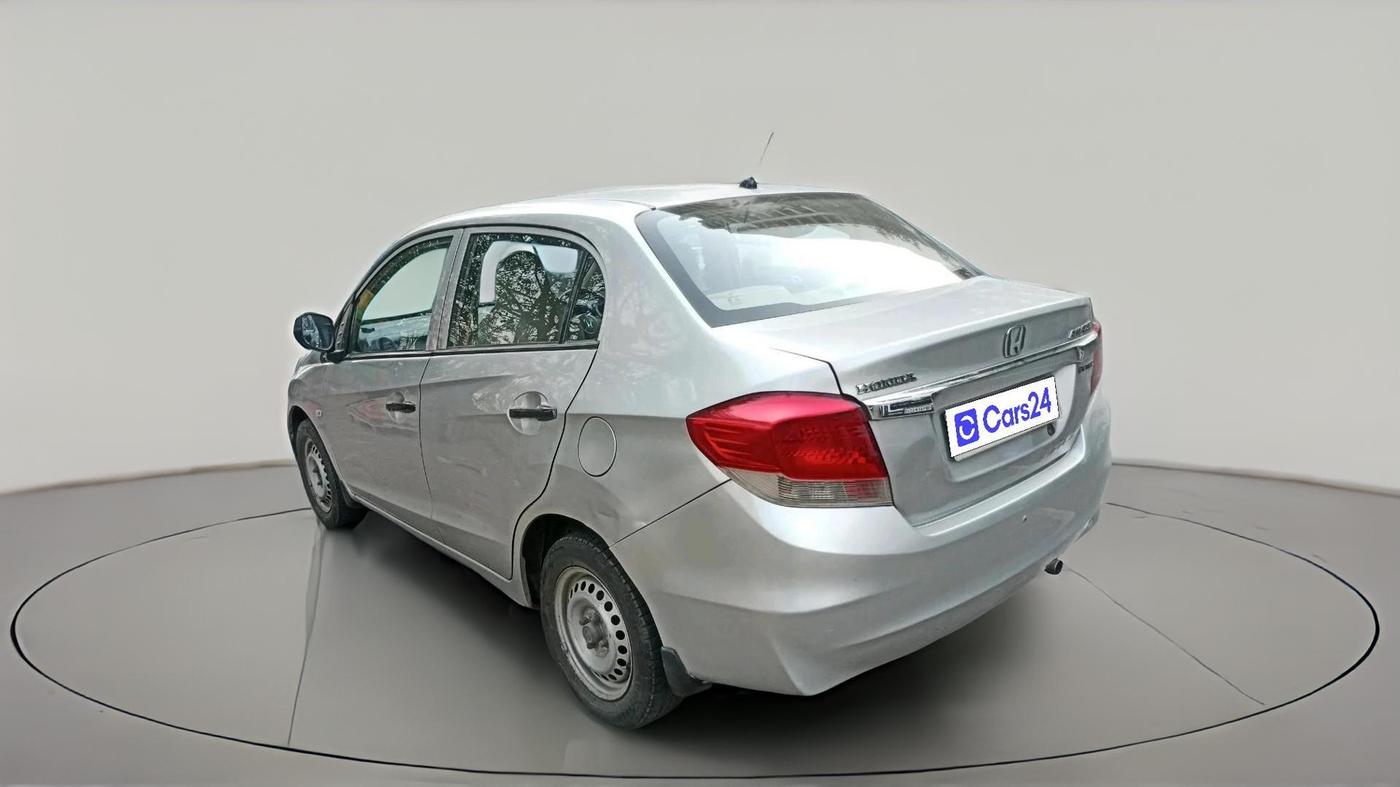 2015 Honda Amaze 1.2L I-VTEC E, Petrol, Manual, 1,26,895 km, exterior