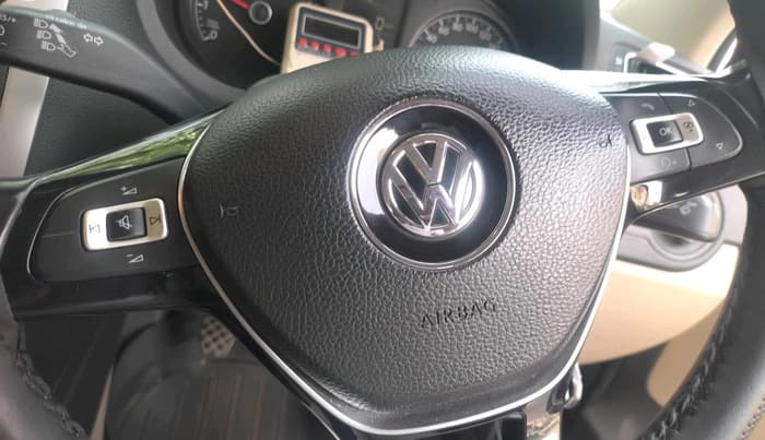 2017 Volkswagen Ameo HIGHLINE1.2L, Petrol, Manual, 68,257 km, interior