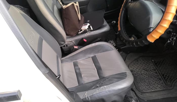 2011 Maruti Alto LXI CNG, CNG, Manual, 1,50,253 km, interior