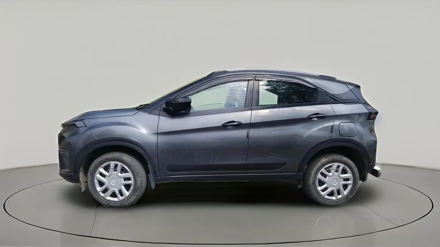 2024 Tata NEXON PURE SUNROOF 1.2 PETROL, Petrol, Manual, 34,717 km, exterior