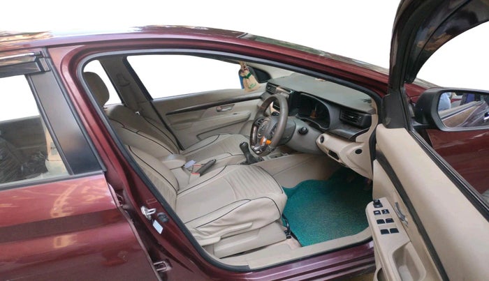 2020 Maruti Ertiga ZXI+ SHVS, Petrol, Manual, 41,318 km, interior