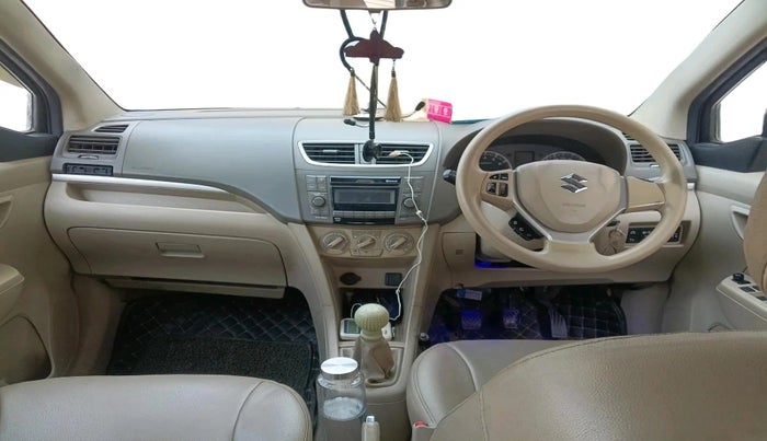 2017 Maruti Ertiga VXI CNG, CNG, Manual, 2,25,012 km, interior