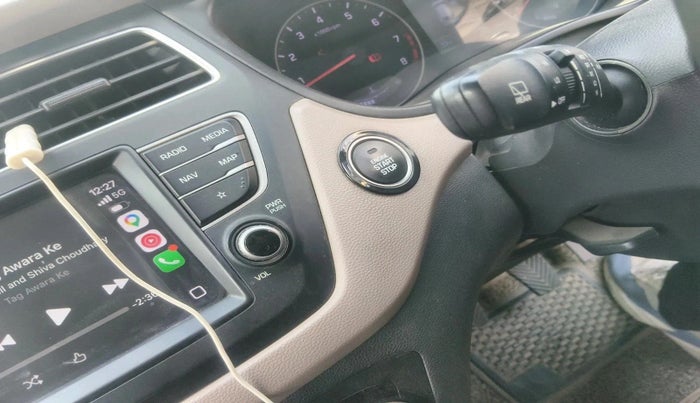 2018 Hyundai Elite i20 ASTA 1.2 (O), Petrol, Manual, 64,354 km, interior