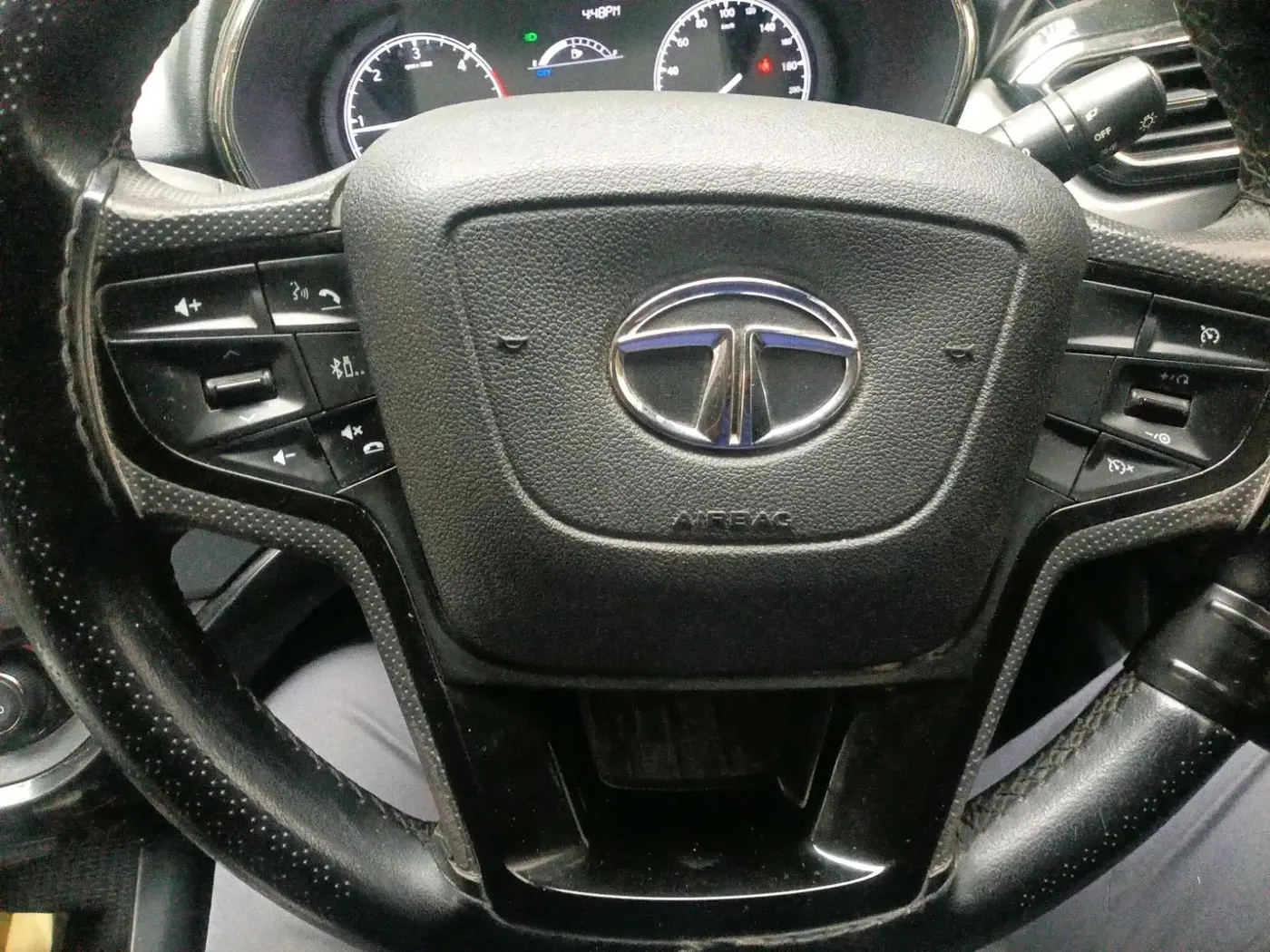 2022 Tata Harrier XT PLUS 2.0L KRYOTEC, Diesel, Manual, 83,645 km, interior