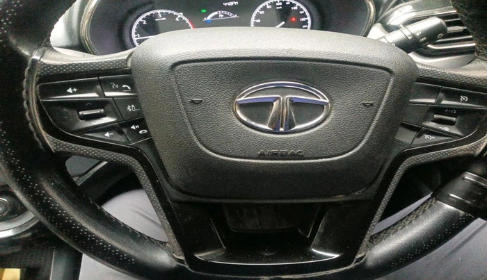 2022 Tata Harrier XT PLUS 2.0L KRYOTEC, Diesel, Manual, 83,645 km, interior