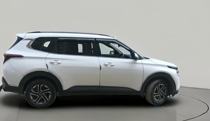 2023 KIA CARENS PRESTIGE PLUS 1.5 PETROL IMT 7 STR, Petrol, Manual, 33,891 km, exterior