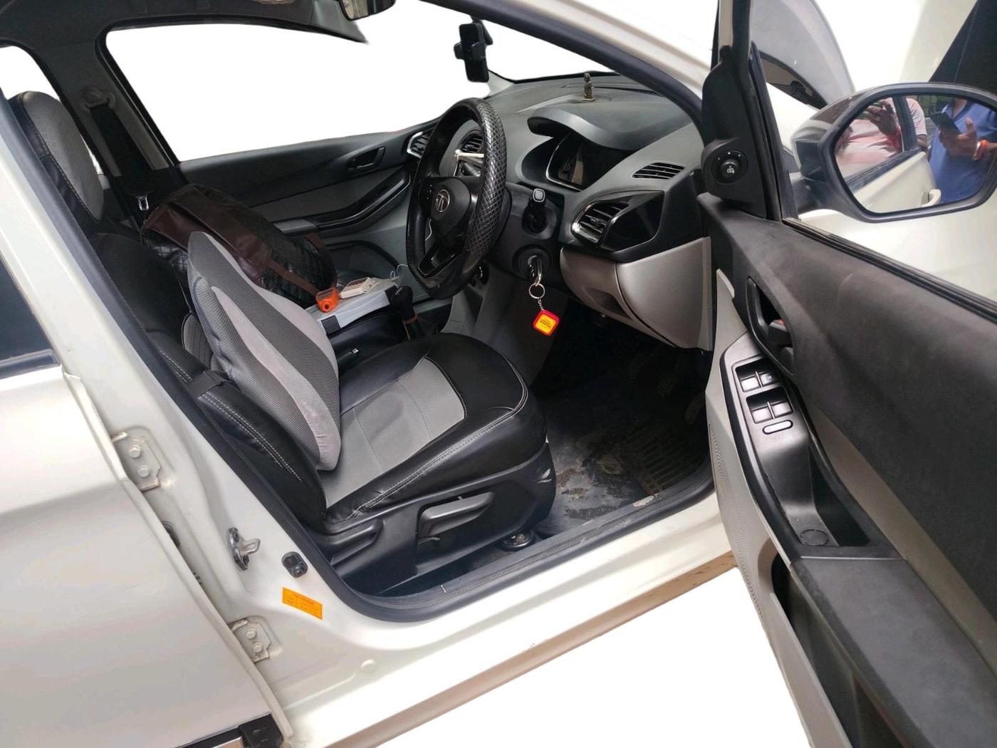 2022 Tata Tiago XT PETROL, Petrol, Manual, 73,776 km, interior