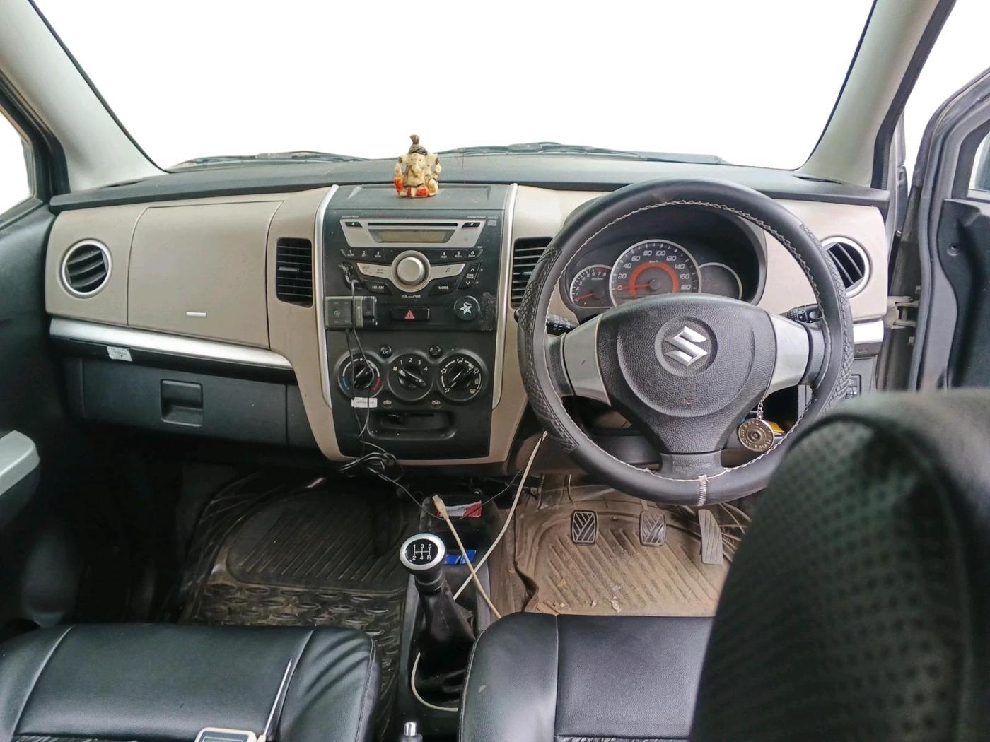 2013 Maruti Wagon R 1.0 VXI, Petrol, Manual, 1,08,623 km, interior