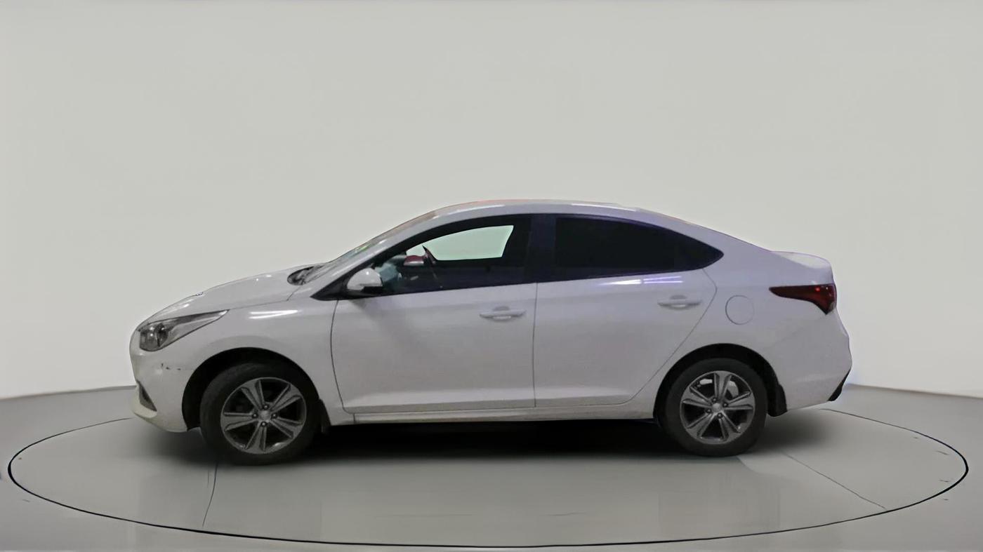 2018 Hyundai Verna 1.4 E PETROL, Petrol, Manual, 33,823 km, exterior