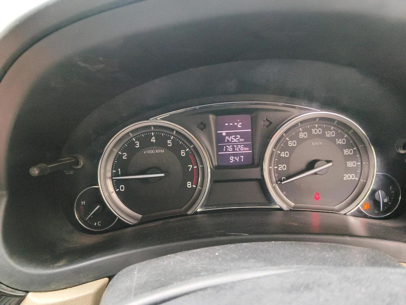 2015 Maruti Ciaz VXI+, Petrol, Manual, 1,76,726 km, interior