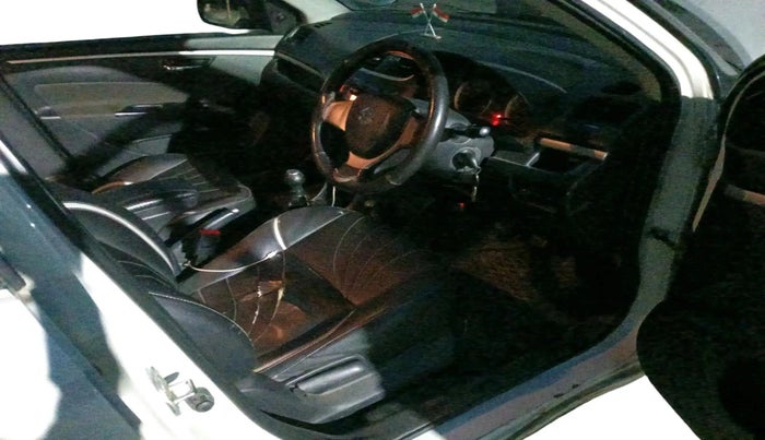 2016 Maruti Swift VXI, Petrol, Manual, 97,159 km, interior