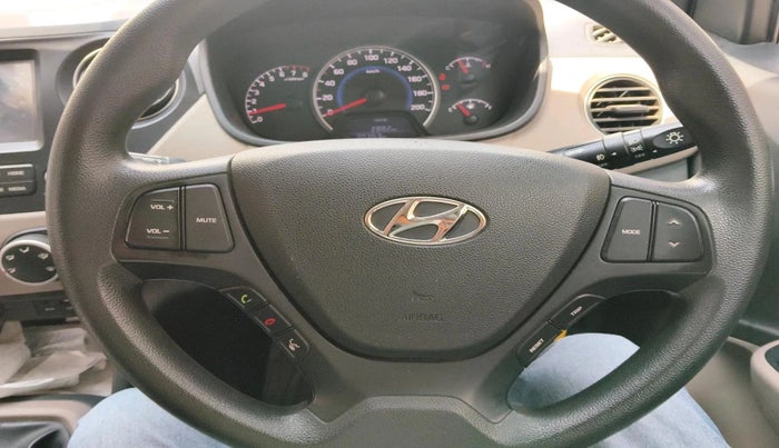 2018 Hyundai Grand i10 SPORTZ 1.2 KAPPA VTVT, Petrol, Manual, 30,363 km, interior