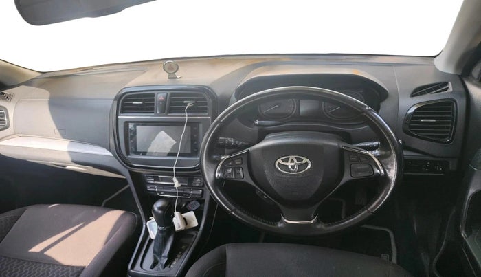 2022 Toyota URBAN CRUISER PREMIUM GRADE AT, Petrol, Automatic, 61,859 km, interior