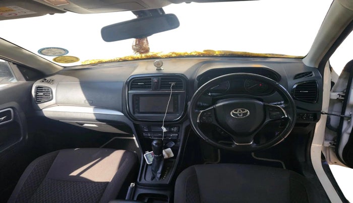 2022 Toyota URBAN CRUISER PREMIUM GRADE AT, Petrol, Automatic, 61,859 km, interior