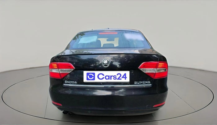 2015 Skoda Superb ELEGANCE 1.8 TSI AT, Petrol, Automatic, 72,812 km, exterior