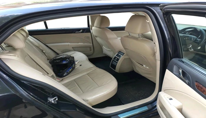 2015 Skoda Superb ELEGANCE 1.8 TSI AT, Petrol, Automatic, 72,812 km, interior