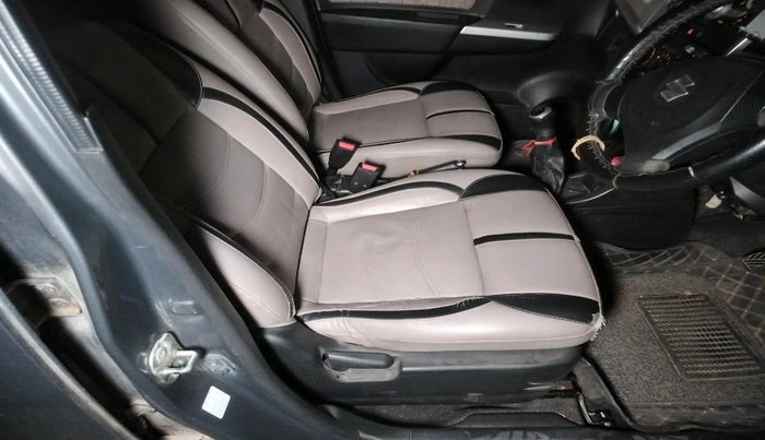 2015 Maruti Wagon R 1.0 VXI, Petrol, Manual, 64,750 km, interior