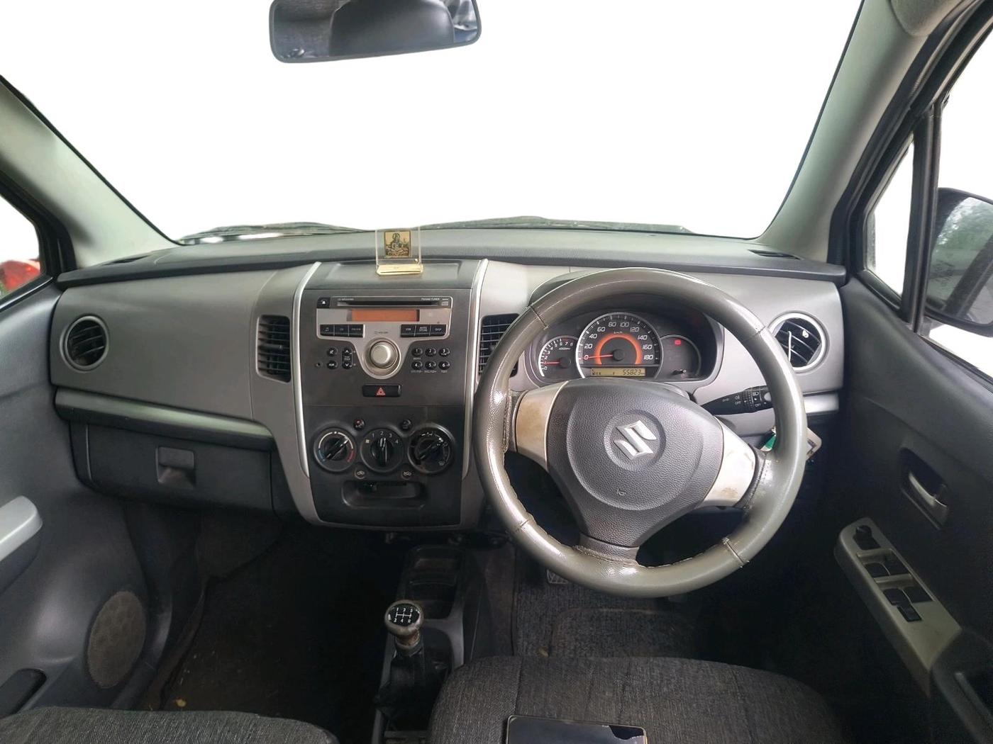2011 Maruti Wagon R 1.0 VXI, Petrol, Manual, 55,823 km, interior