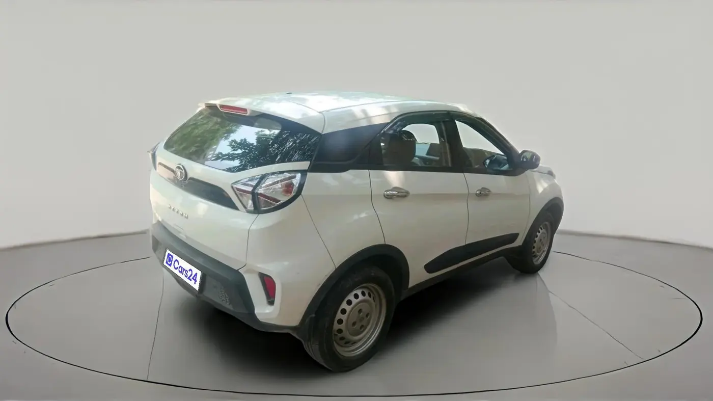 2022 Tata NEXON XE PETROL, Petrol, Manual, 48,144 km, exterior