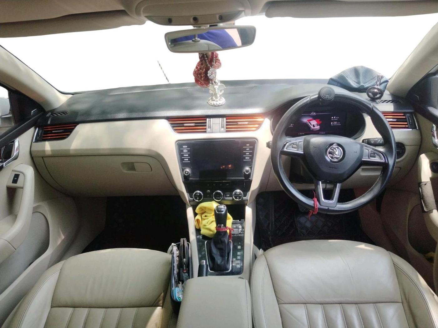 2019 Skoda Octavia L&K 1.8 TSI AT, Petrol, Automatic, 77,348 km, interior