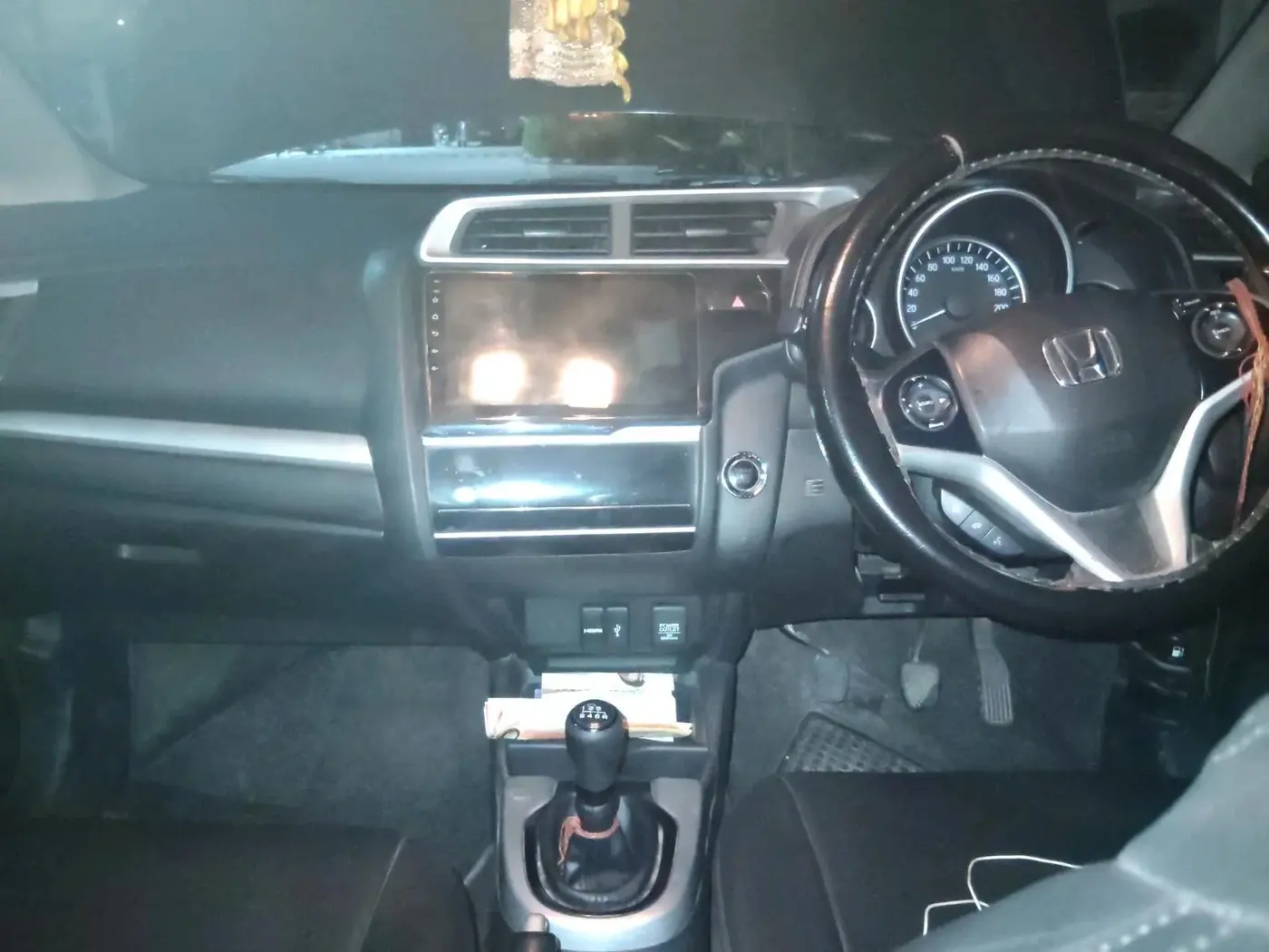 2017 Honda WR-V 1.5L I-DTEC VX MT, Diesel, Manual, 1,03,325 km, interior