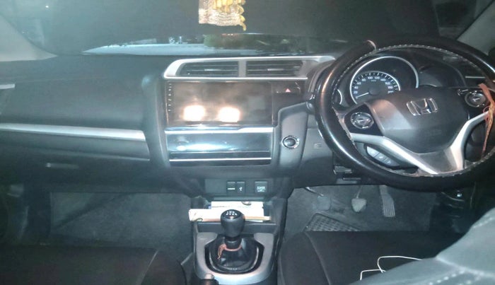 2017 Honda WR-V 1.5L I-DTEC VX MT, Diesel, Manual, 1,03,325 km, interior
