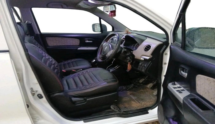 2016 Maruti Wagon R 1.0 VXI, CNG, Manual, 1,19,800 km, interior
