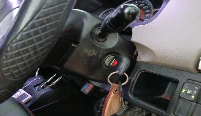 2016 Maruti Wagon R 1.0 VXI, CNG, Manual, 1,19,800 km, interior