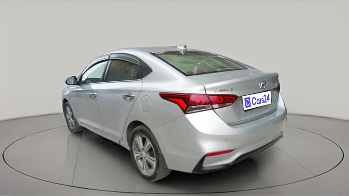 2018 Hyundai Verna 1.6 CRDI SX, Diesel, Manual, 1,70,279 km, exterior